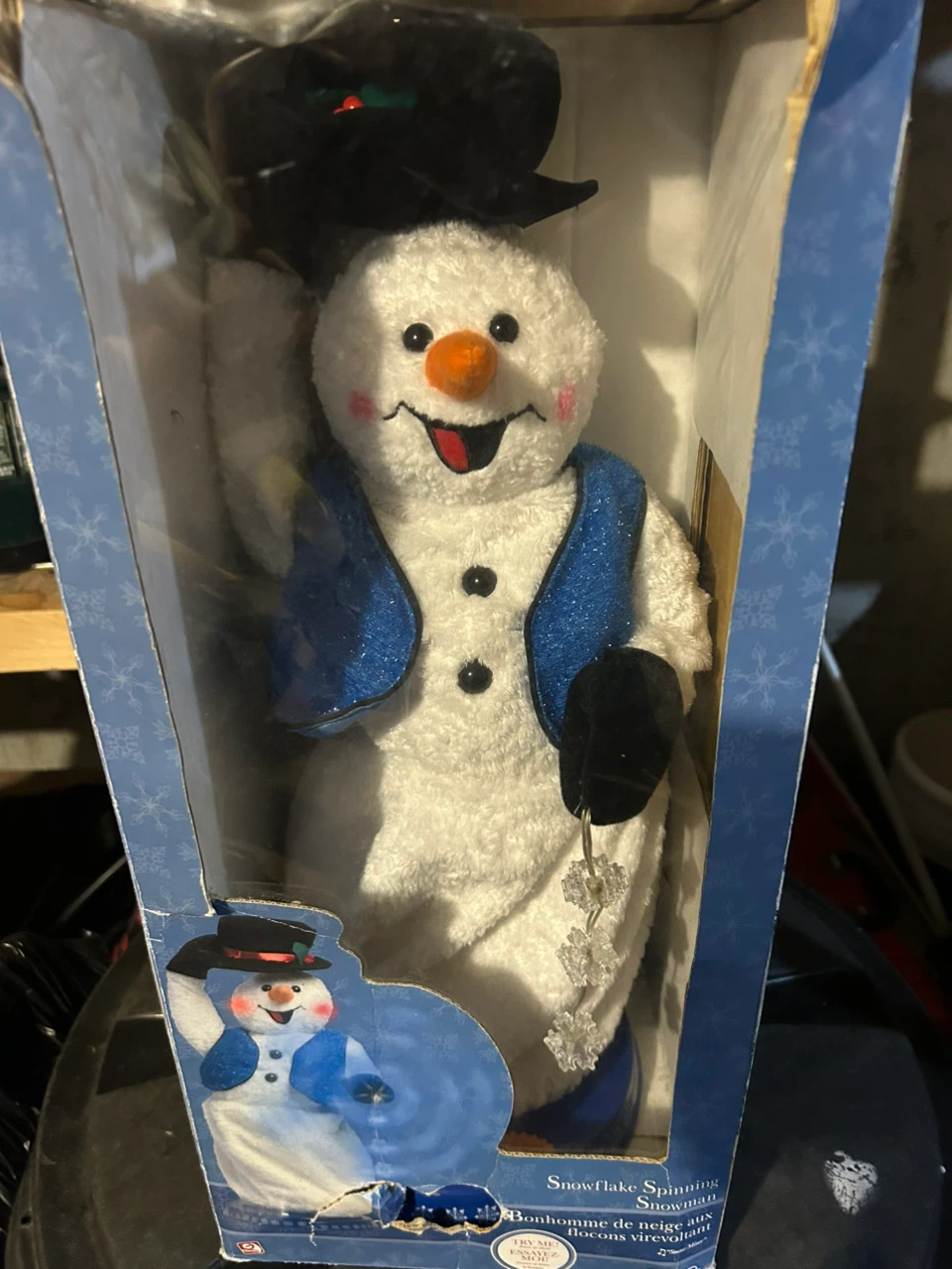 Snowflake Spinning Snowman Animatronic - photo 2
