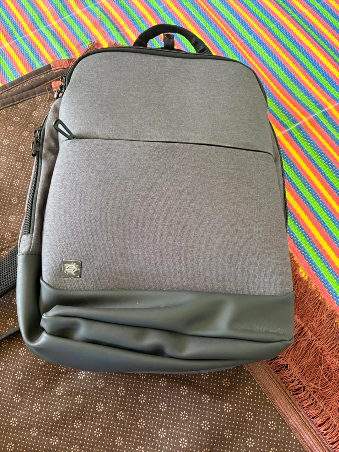 Grey Backpack. Brand new. New is about more then $140 - photo 2