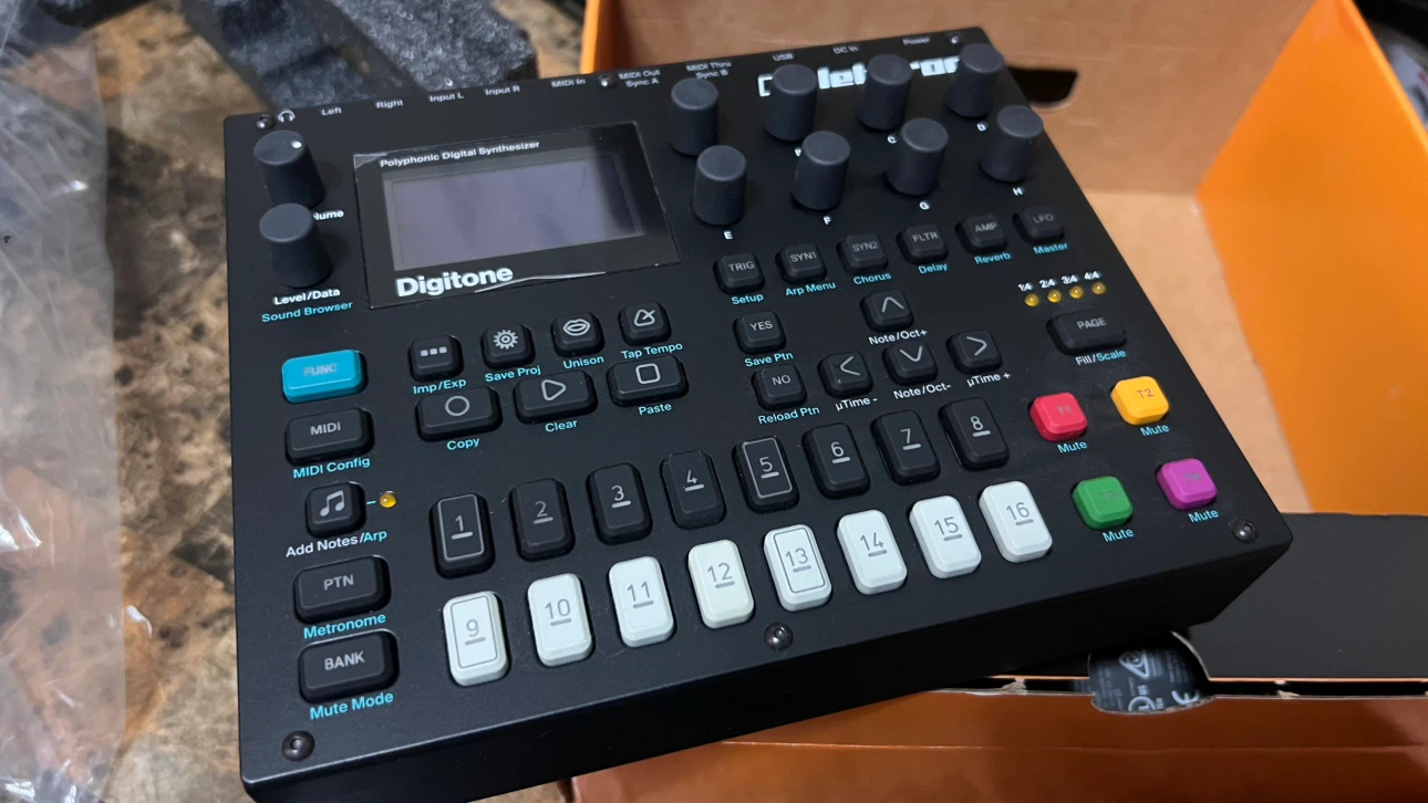Elektron Digitone Polyphonic Digital Synthesizer - photo 2