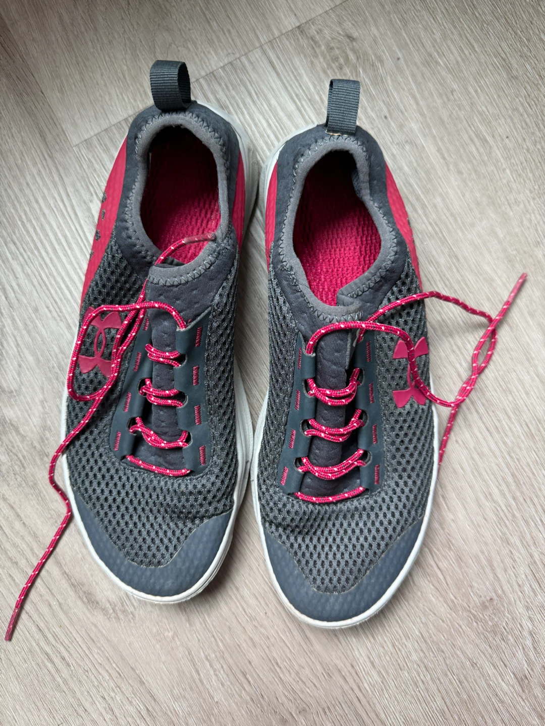 Under Armour Women's Shoes Size 7.5