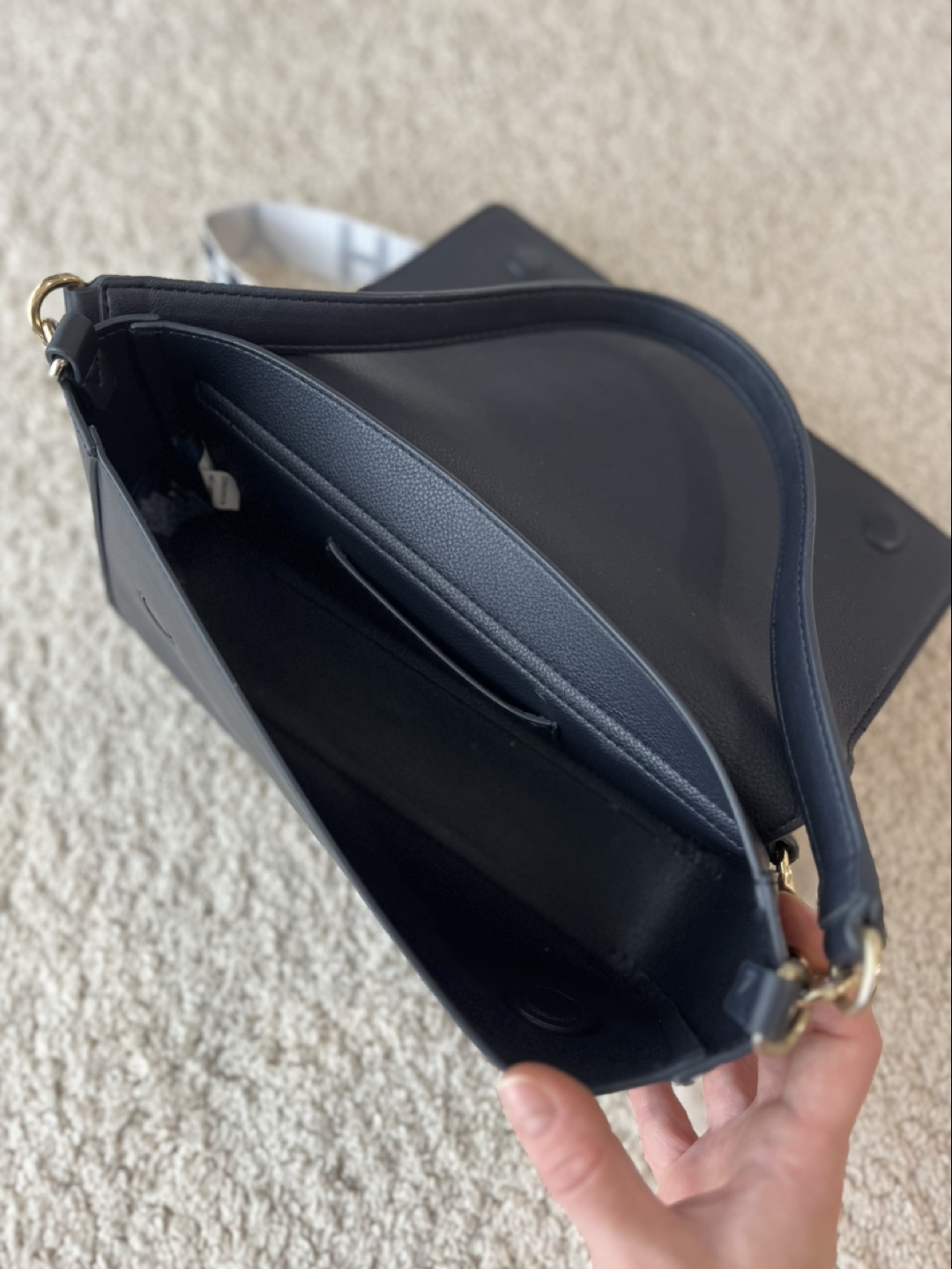 Tommy Hilfiger Crossbody Bag - photo 3