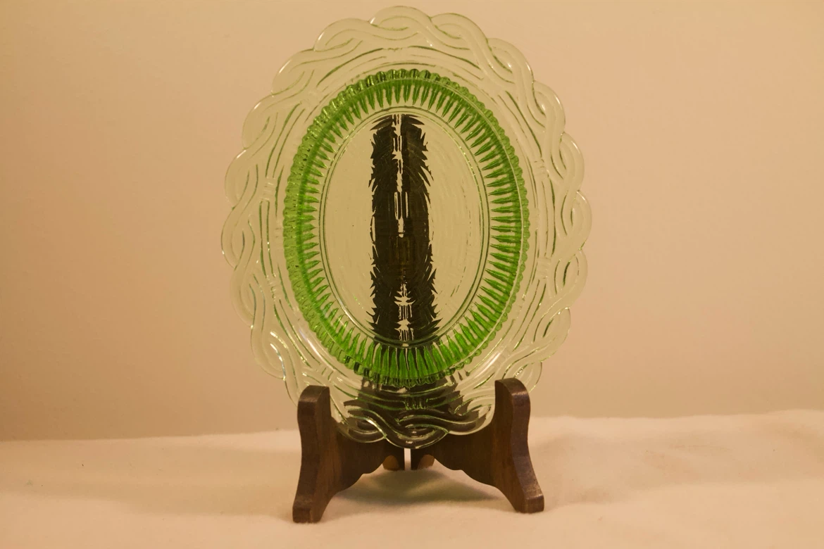 Bright Green Vintage Glass Candy/Decor Bowl
