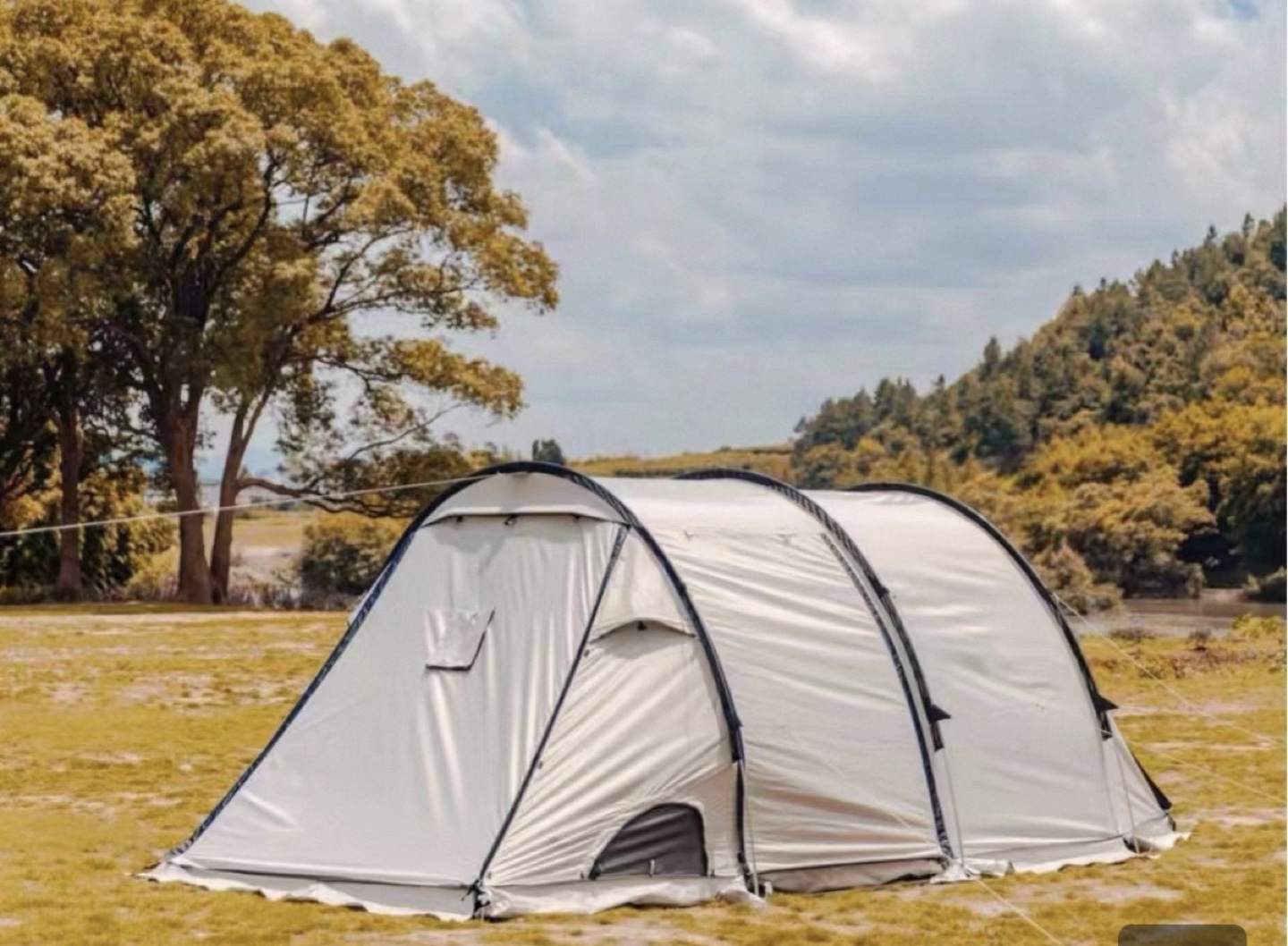 Large Family Camping Tent - photo 3