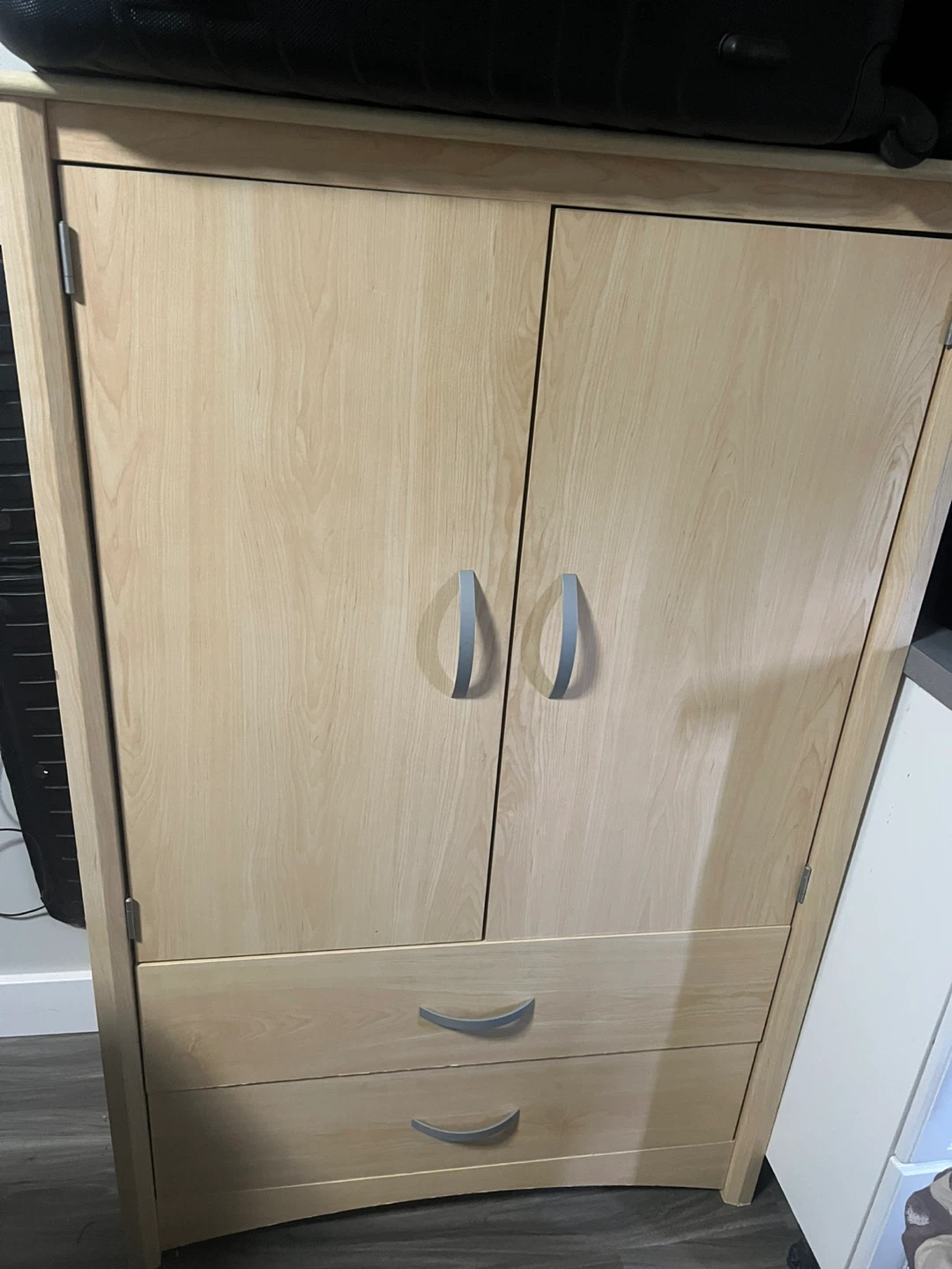 Light Wood Two-Door Wardrobe with Drawers - photo 2