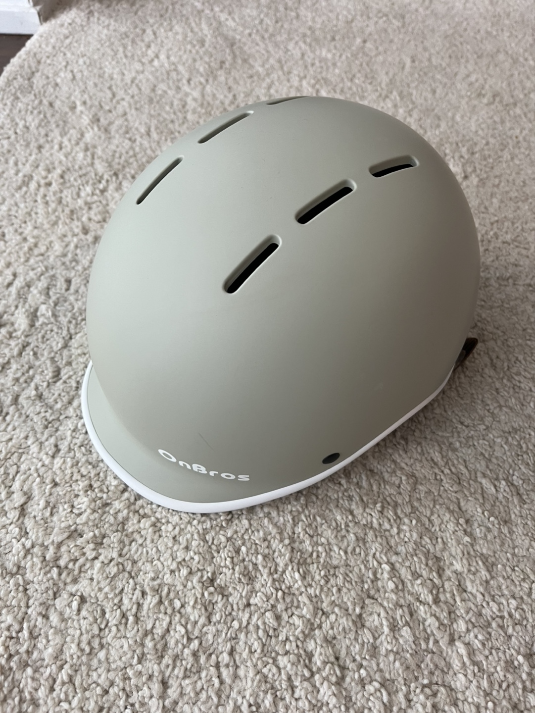 Cycling Helmet - photo 2