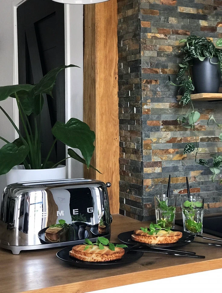 Smeg 2-Slice Toaster