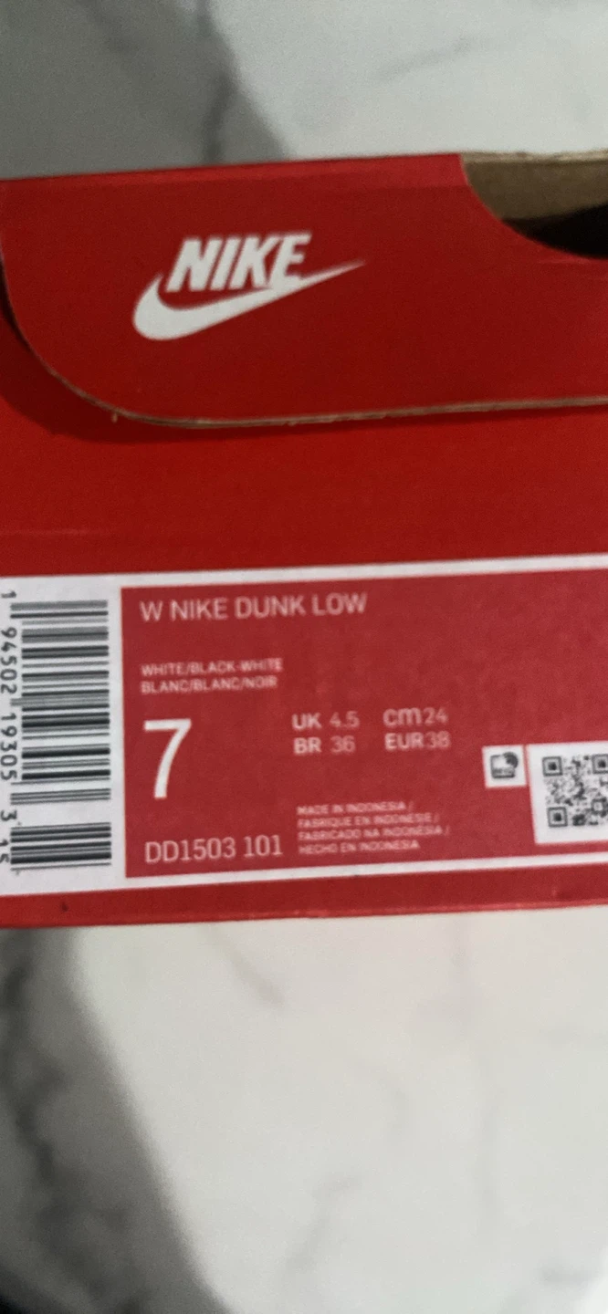 Nike Dunk Low Women's Sneakers - photo 2