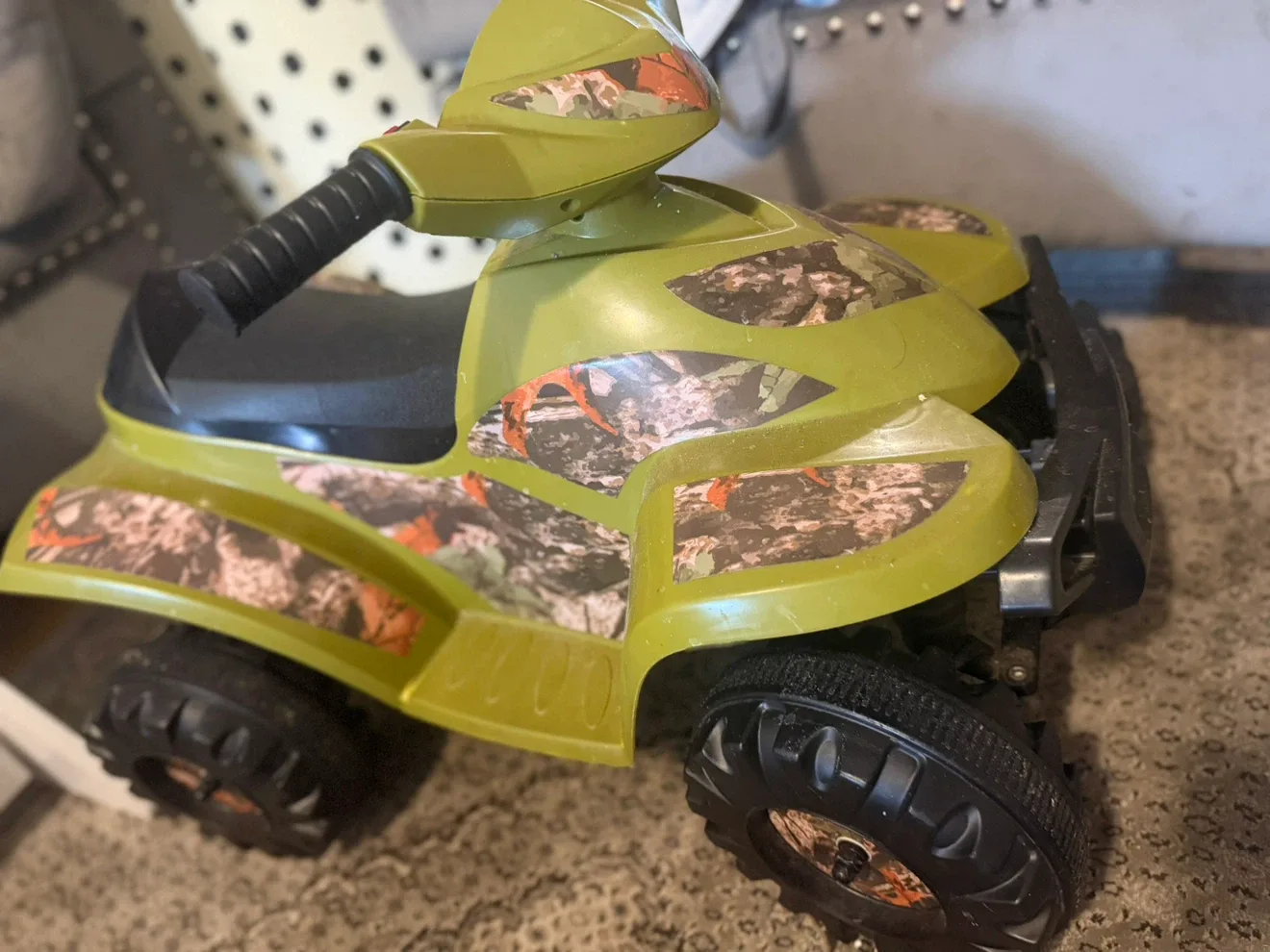 Battery scootor