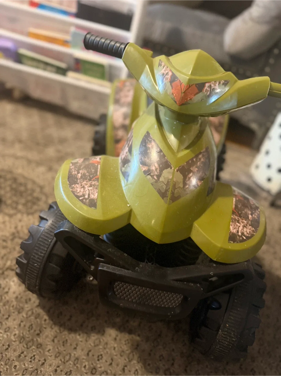 Battery scootor - photo 2