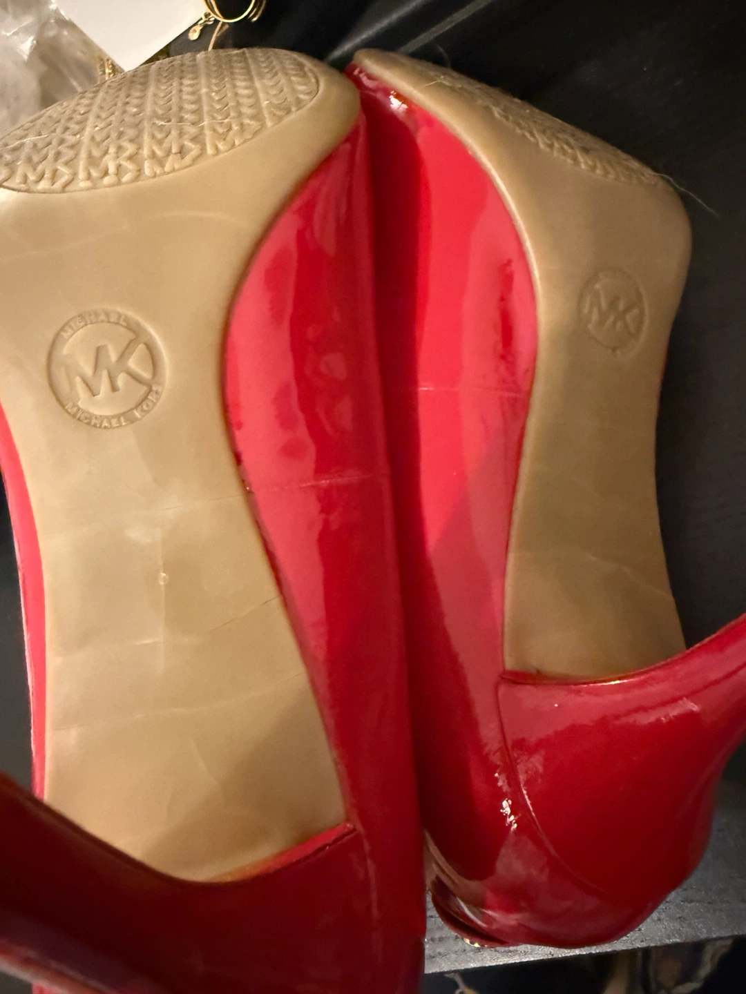 Michael Kors Red Patent Leather Heels - photo 4