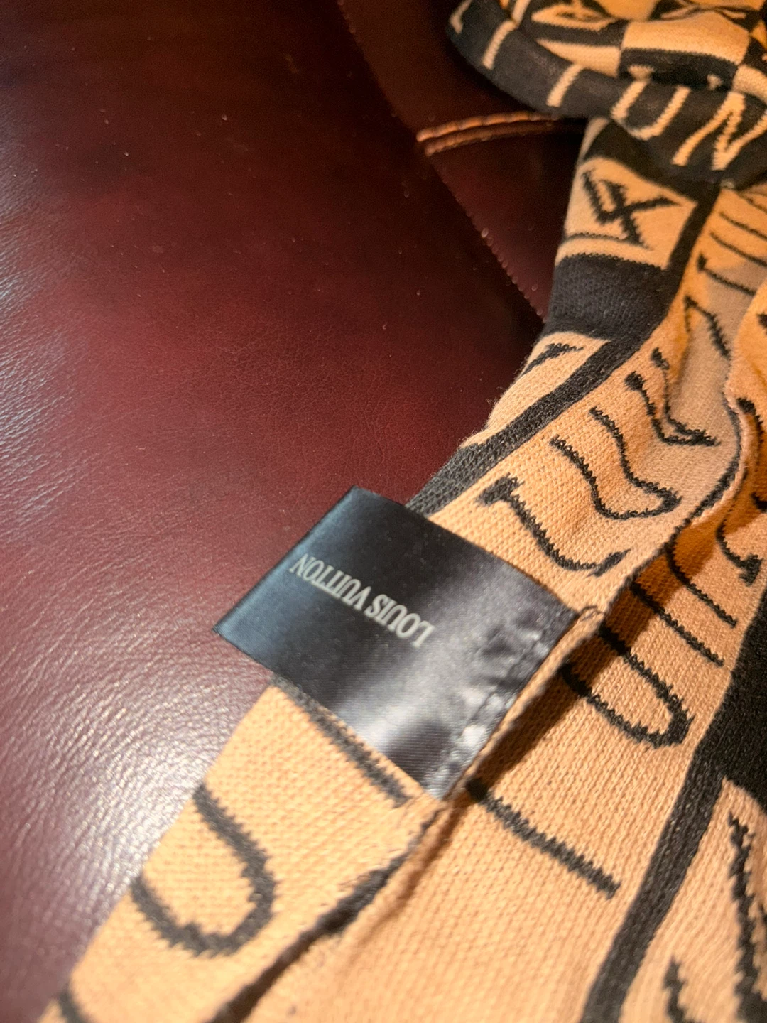 Stylish LV Inspired Monogram Scarf Long EUC - photo 2