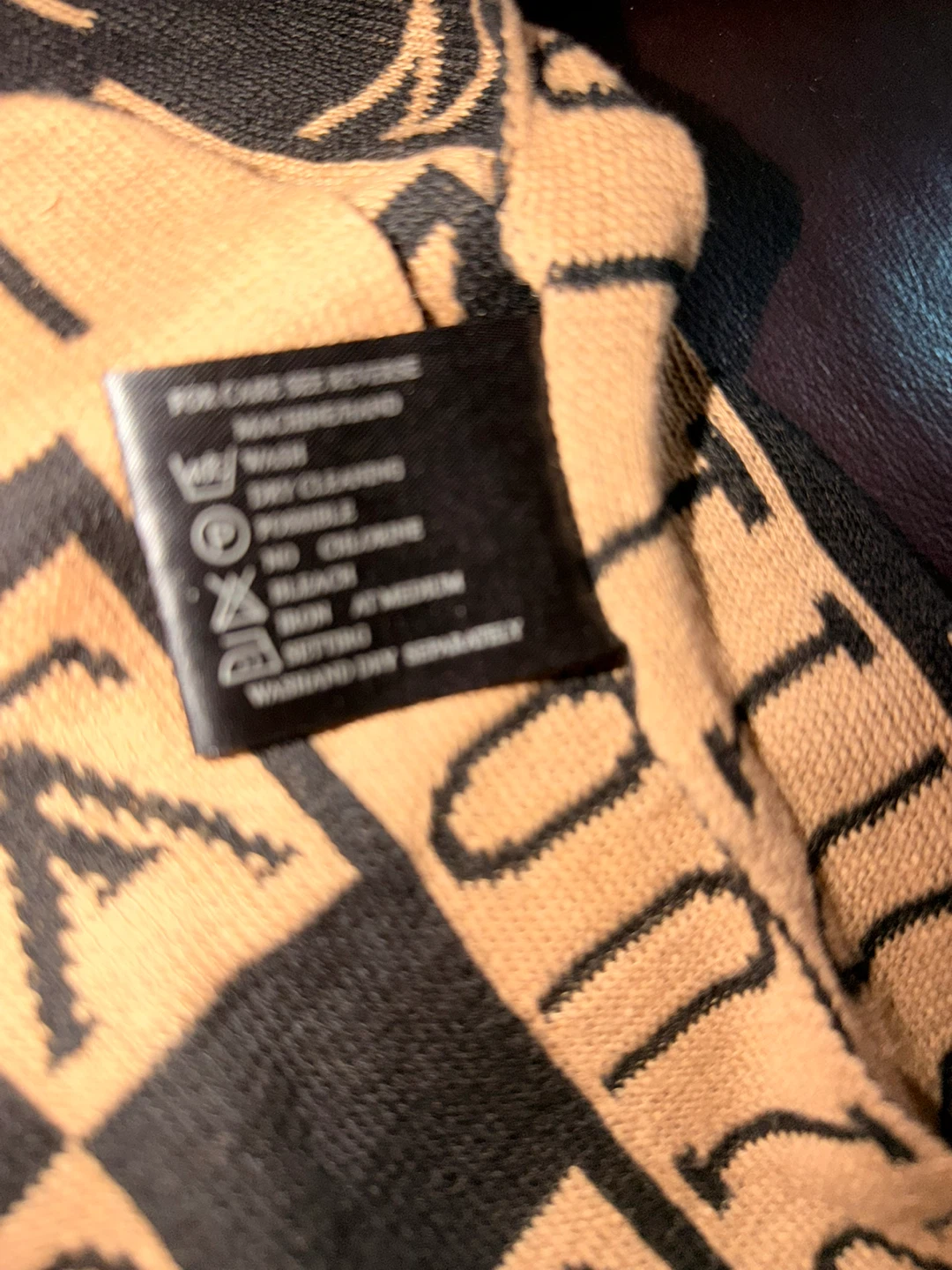 Stylish LV Inspired Monogram Scarf Long EUC - photo 3