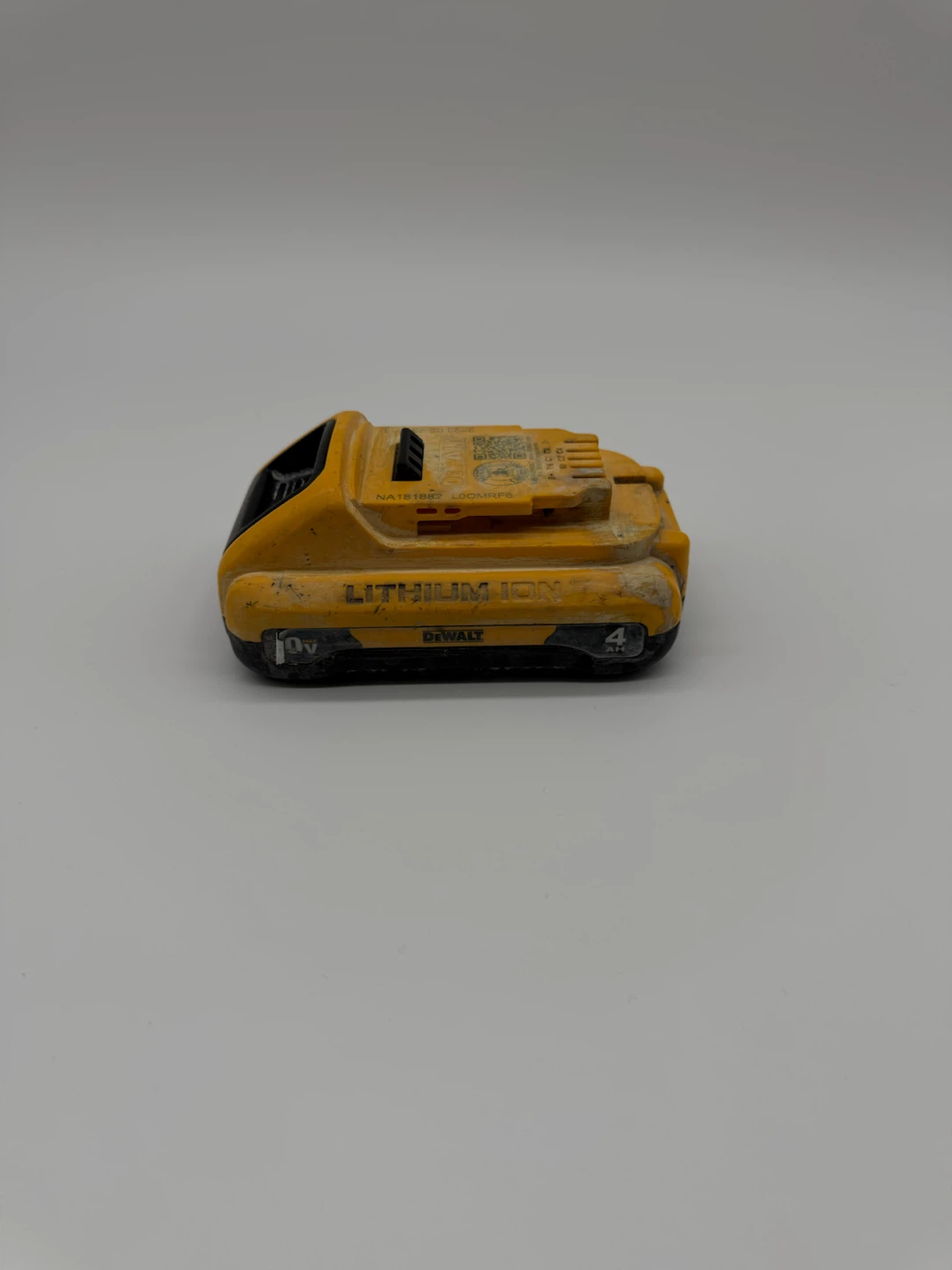 DEWALT 20V MAX Lithium-Ion 4.0 AH Compact Battery