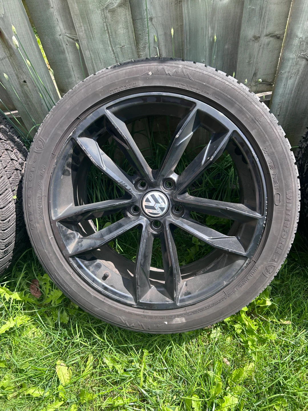 Set of 4 Volkswagen Alloy Wheels with Winter Tires - photo 3