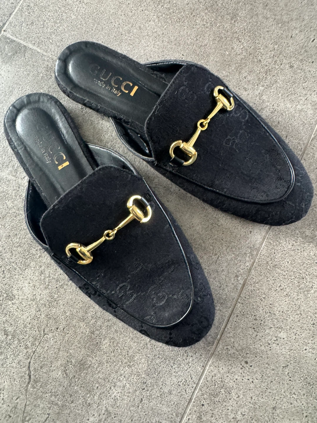 Gucci Black Monogram Mules Size 36 - photo 2