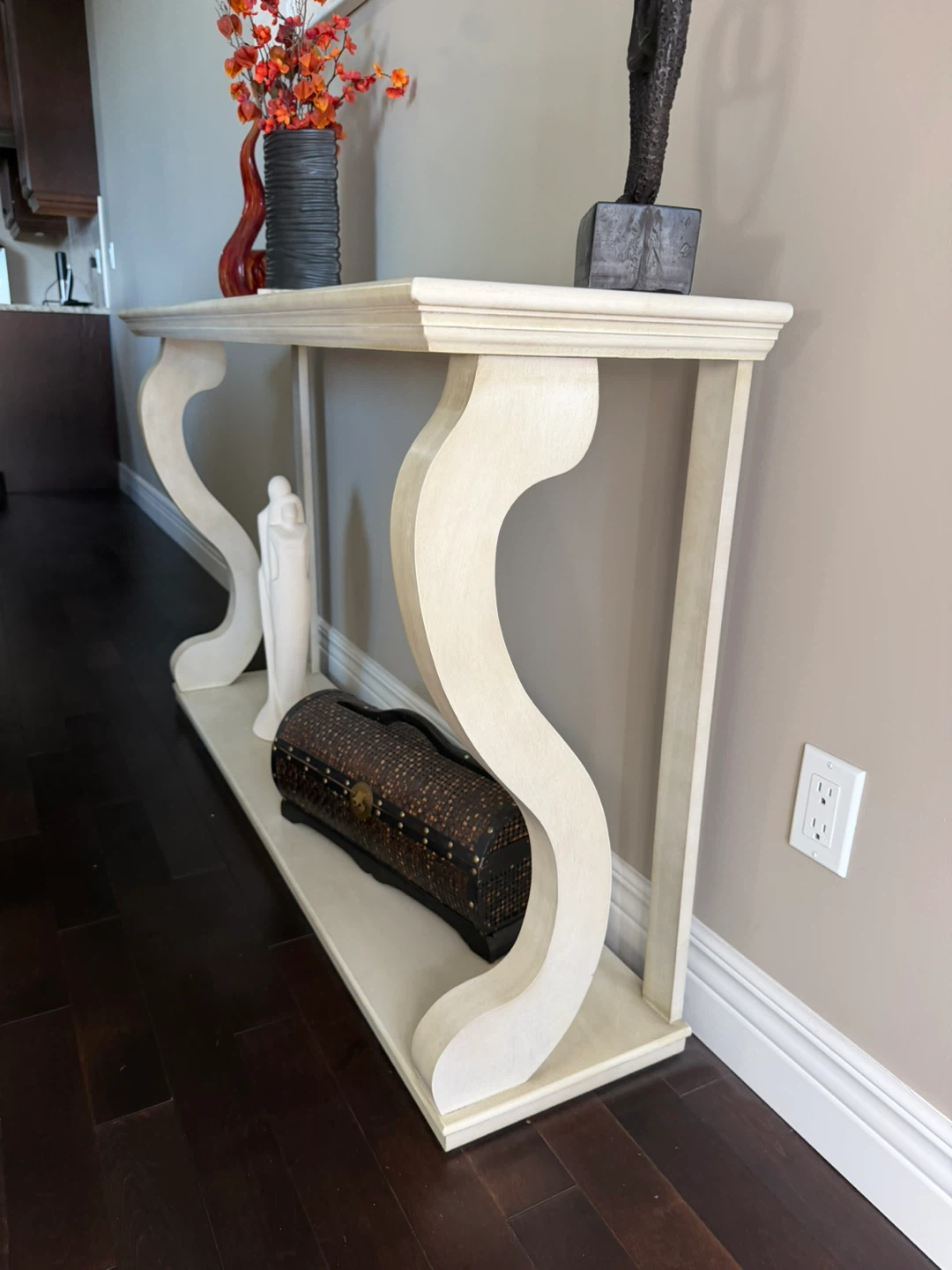 Sofa Table/ Entryway Table - photo 4