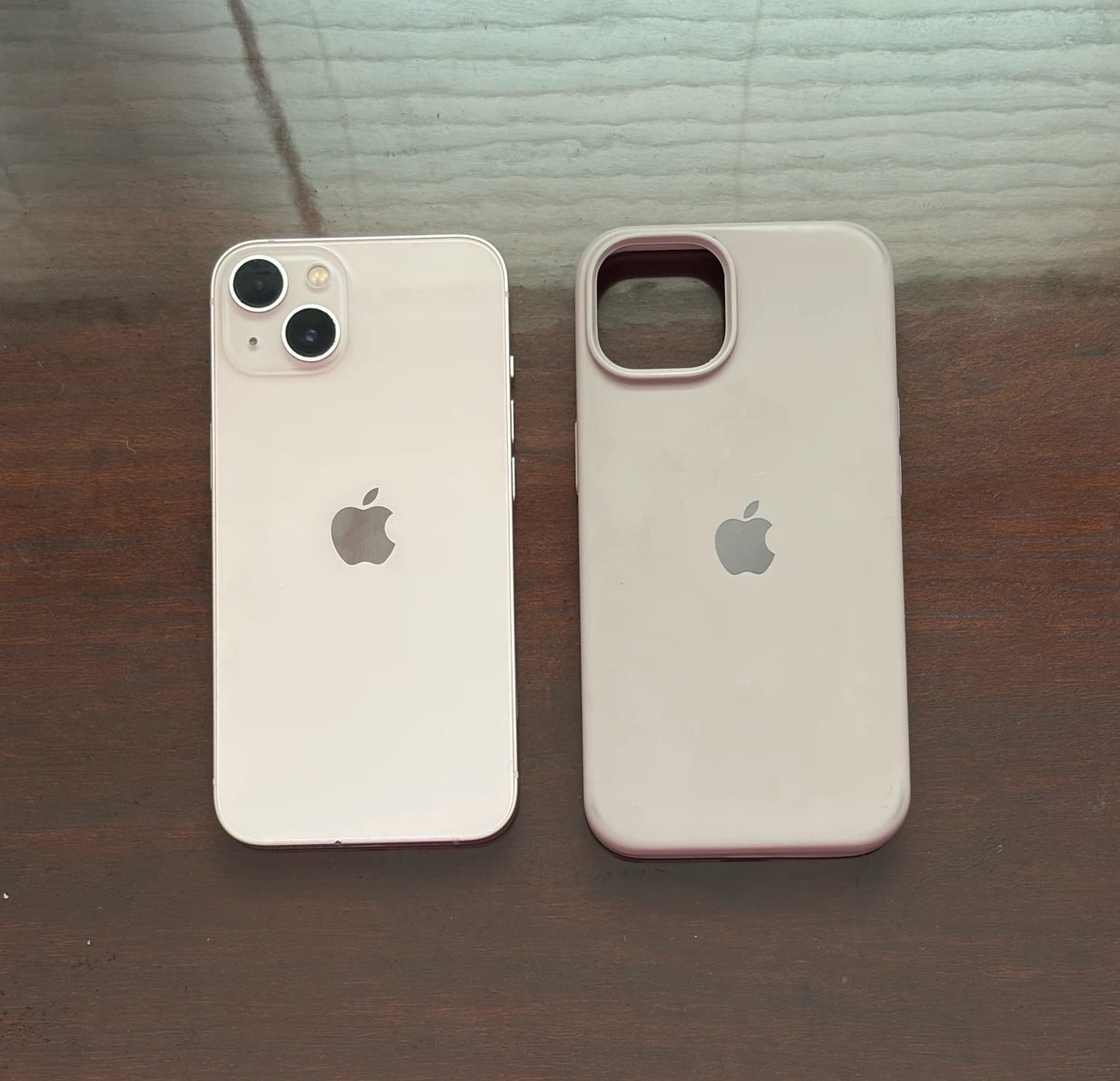 Apple iPhone 13 128GB Light Pink - photo 3