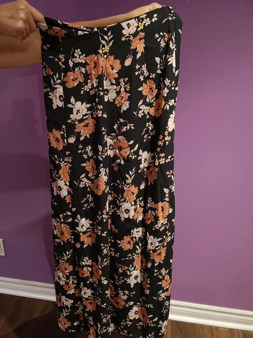 Forever 21 Floral Maxi Dress - photo 2