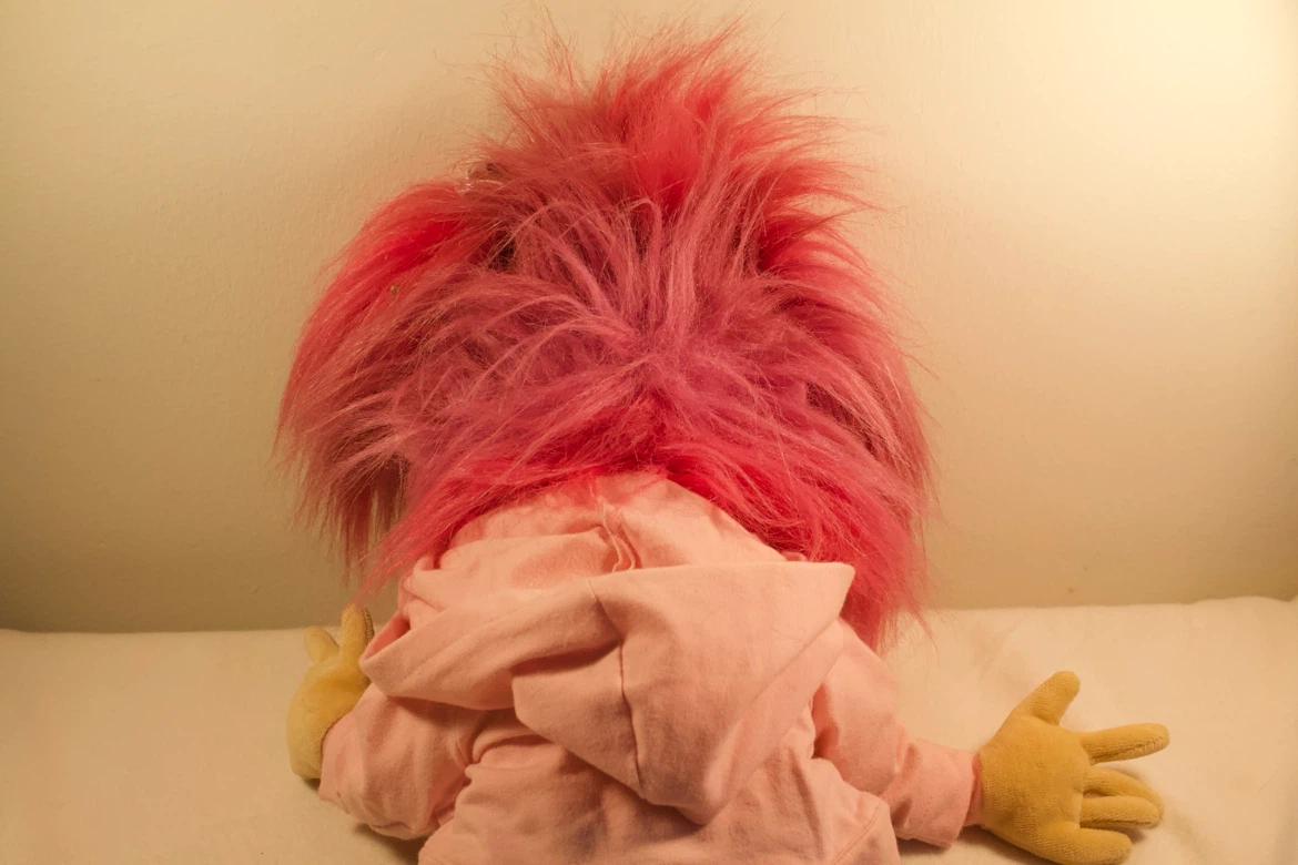 Folkmanis Puppets Zoe with Rare Pink Hoodie - photo 4