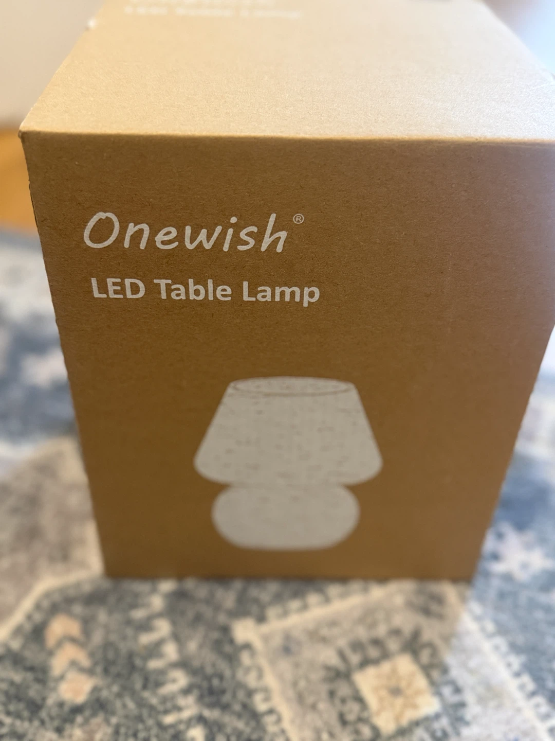 Onelwish LED Table Lamp