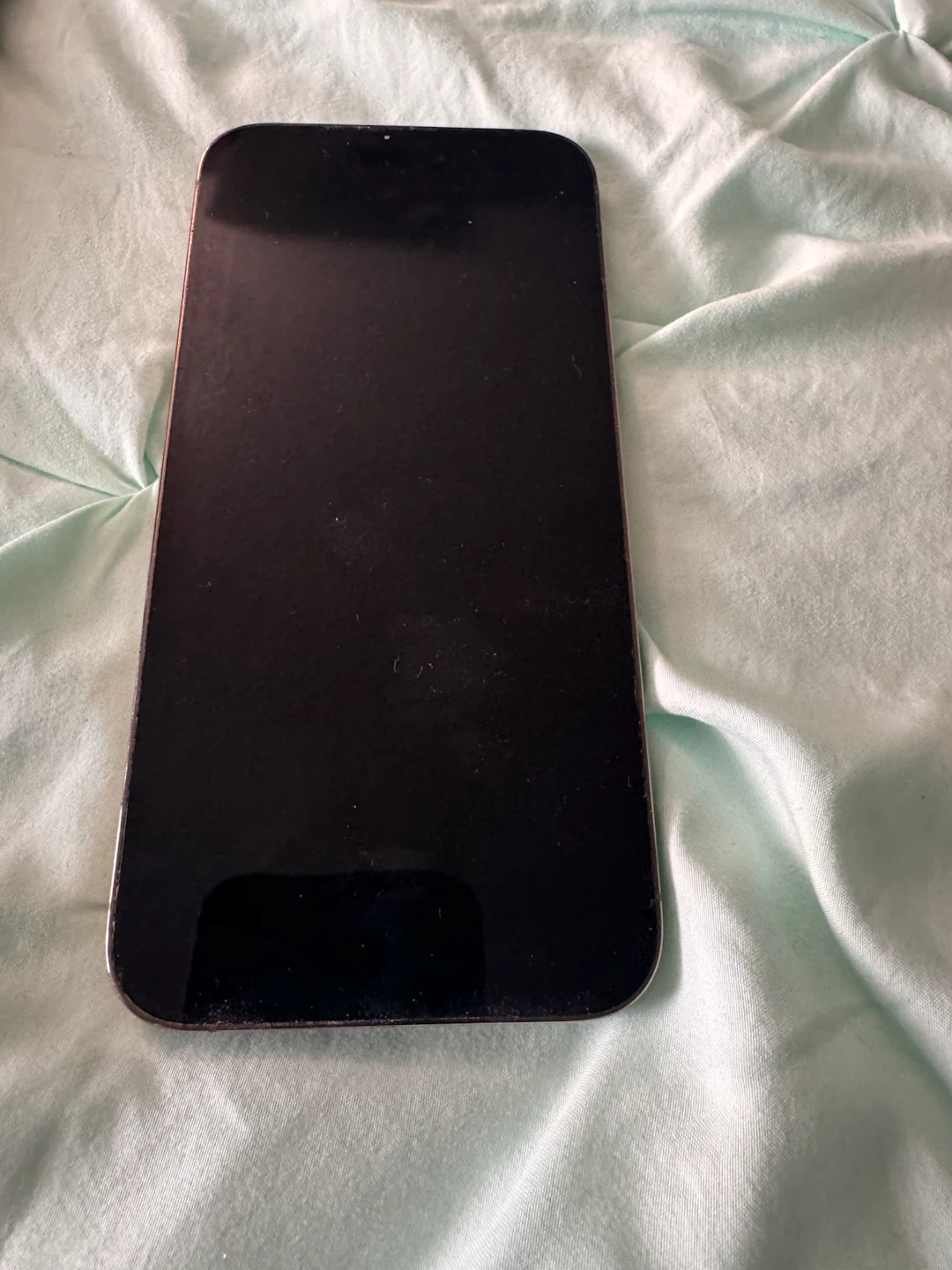iPhone 14s and 11 - photo 2