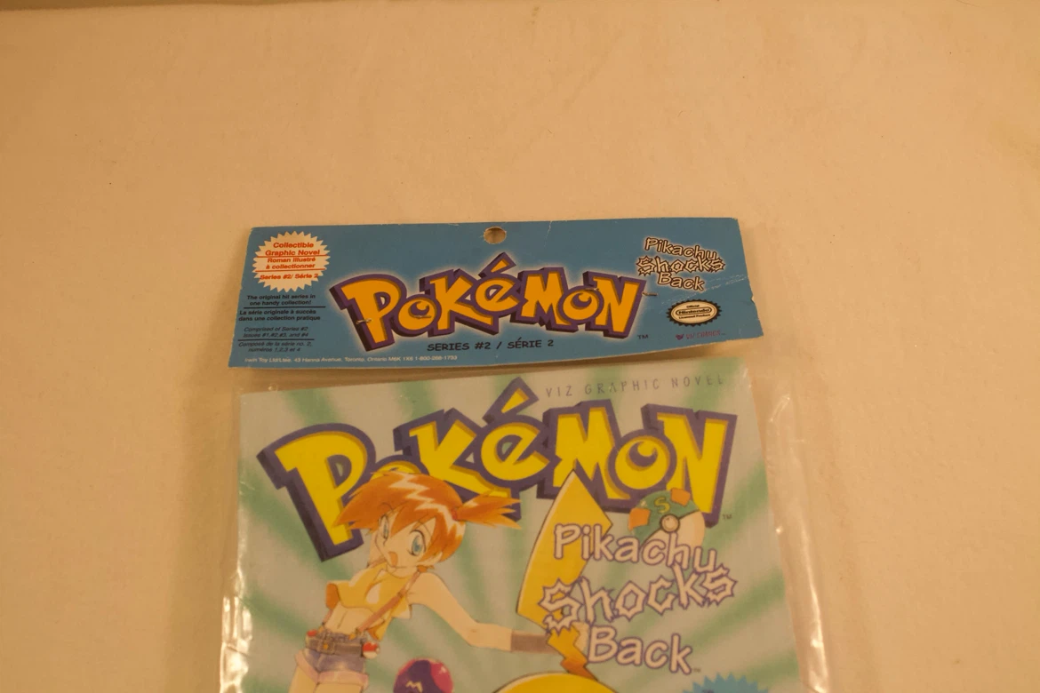 Sealed Pokemon VIZ COMICS 1999 - photo 2