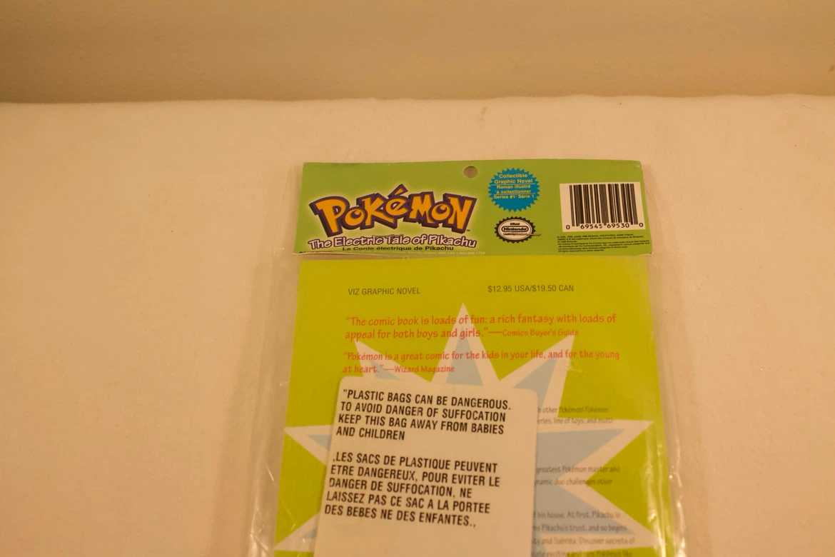 Sealed Pokemon VIZ COMICS 1999 - photo 5