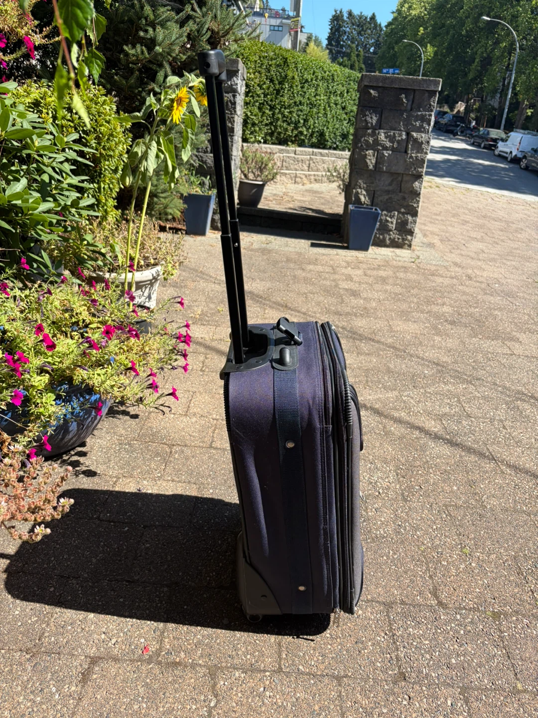 Samsonite Softside Carry On Luggage - photo 4