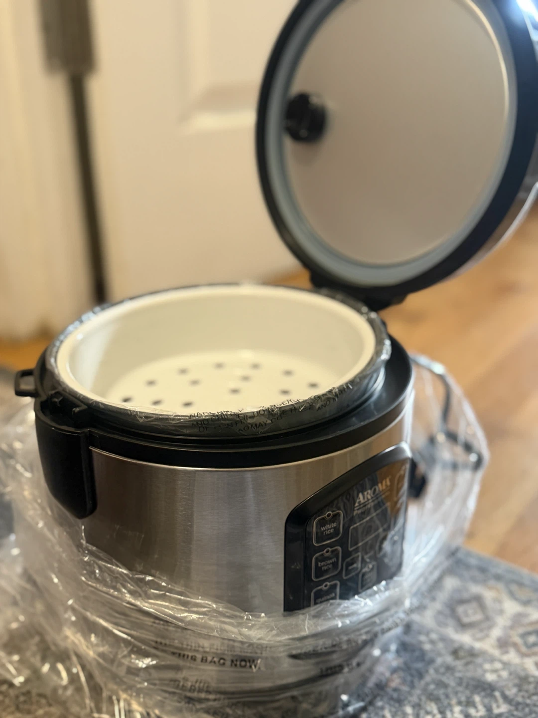 Aroma Professional Rice Cooker - photo 3
