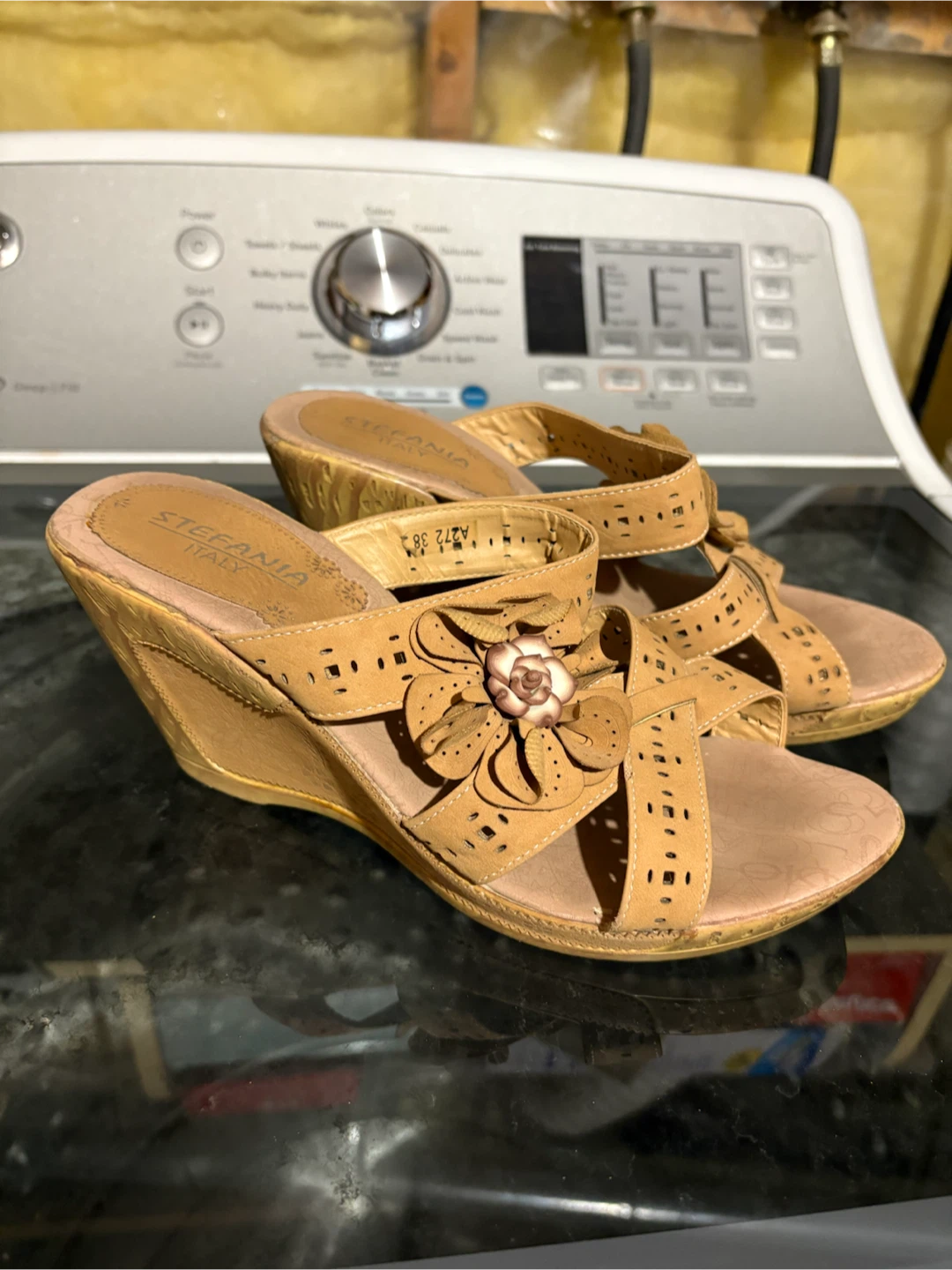 Women’s  Sandals Size 8 $5 firm