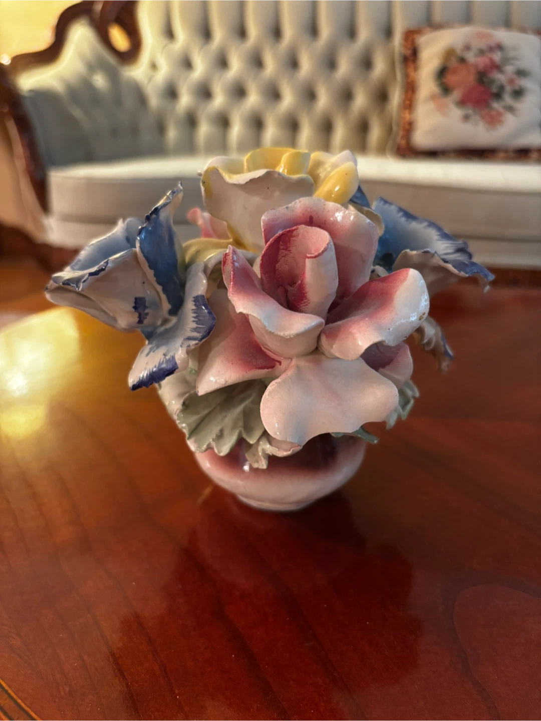 Porcelain Flower Arrangement Figurine - photo 4