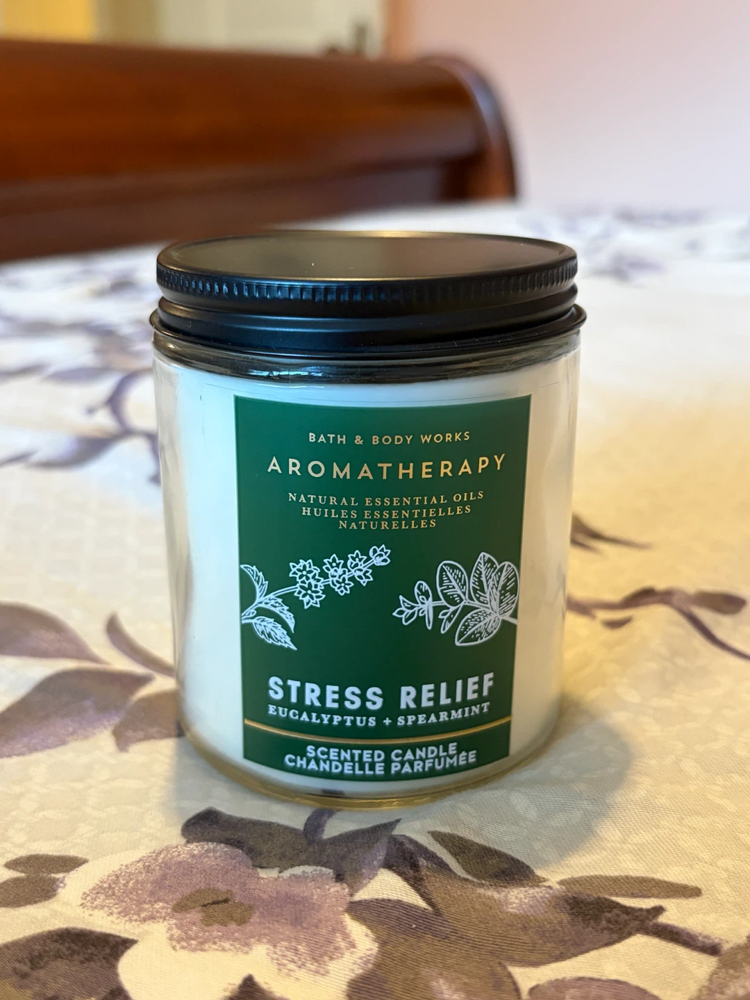 Bath & Body Works Candle (Aromatherapy Stress Relief)