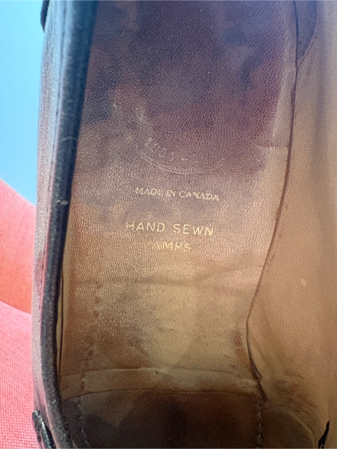 Vintage Men's Black Leather Loafers (9) - photo 2