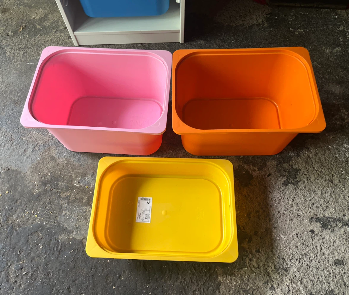 White Ikea Trofast Storage Unit & pick your bin colours - photo 4