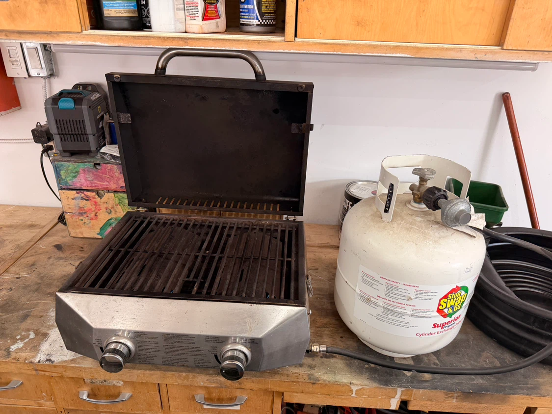Costco camping bbq and propane bottle - photo 2