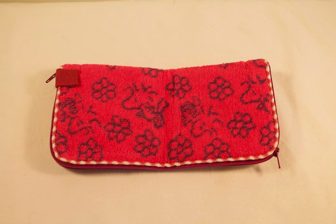 Snoopy Pouch with Zipper - photo 2