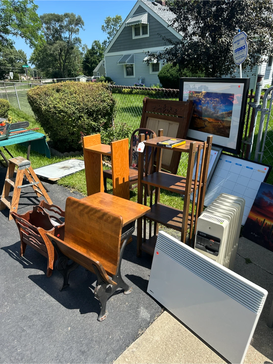 Garage Sale - photo 5