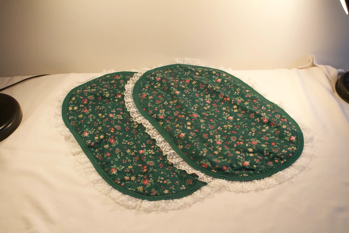 Cottagecore Table Runner and Placemat Set
