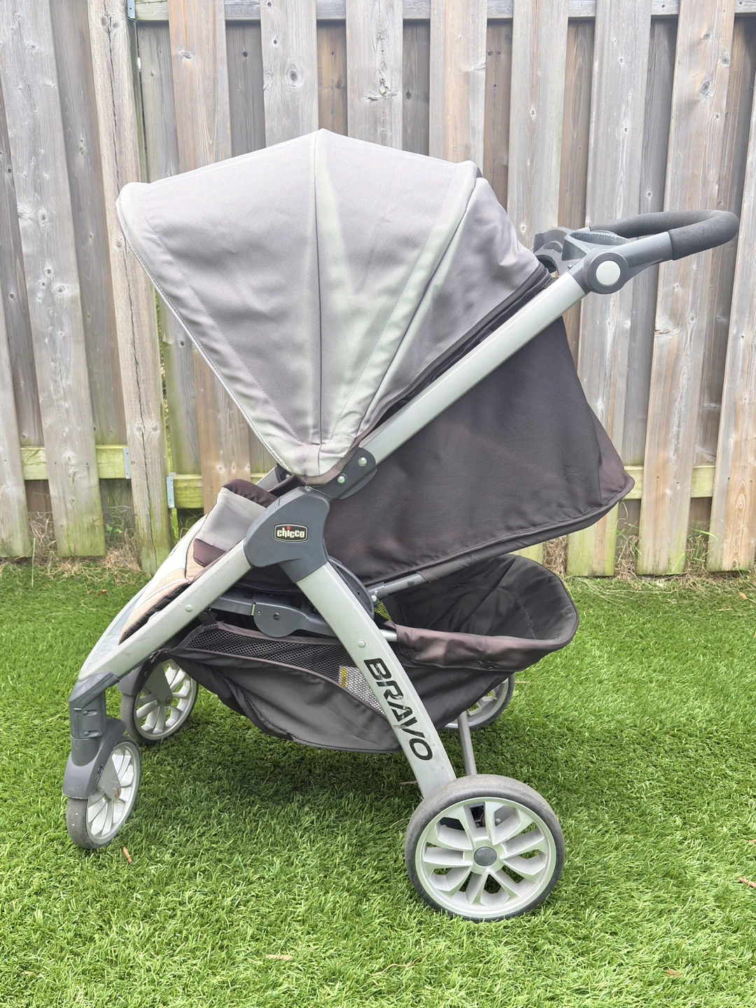 Chicco Bravo Stroller