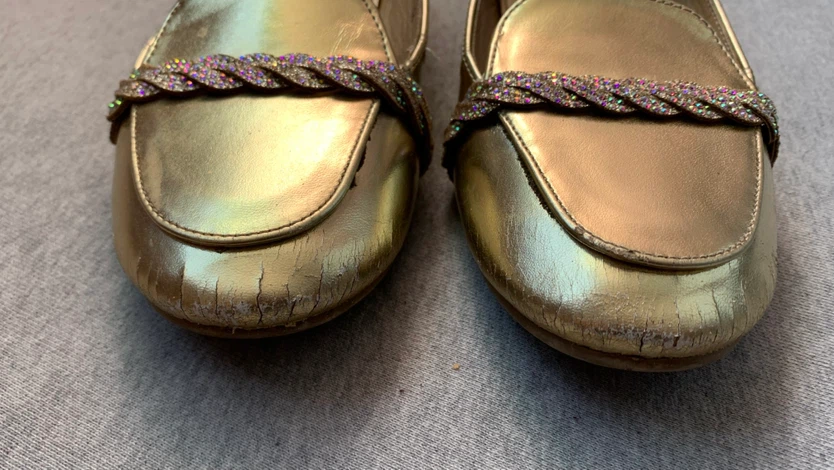 Gold Glitter Loafers Size 34 - photo 2