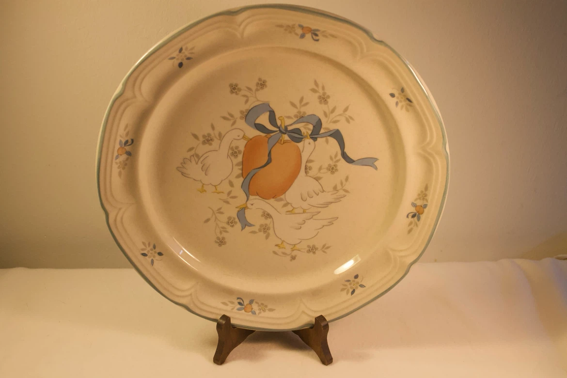 Vintage Illustrative Swan Serving Platter Plate