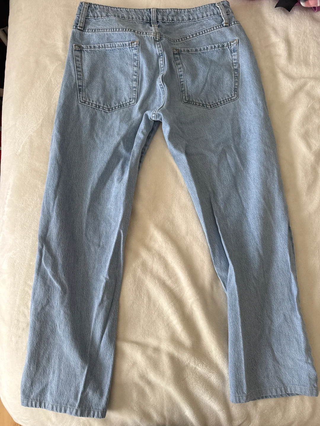 Straight cut light blue denim jeans - photo 2
