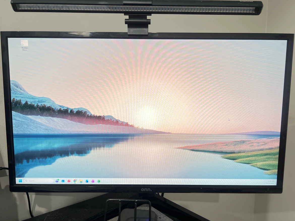 ONN & HP Computer Monitor - photo 2