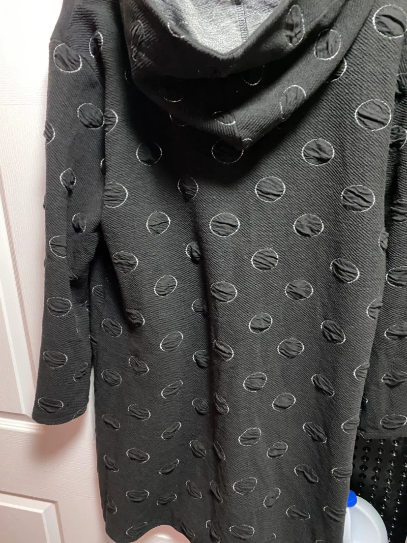 Mian Huawang Black Open Weave Coat