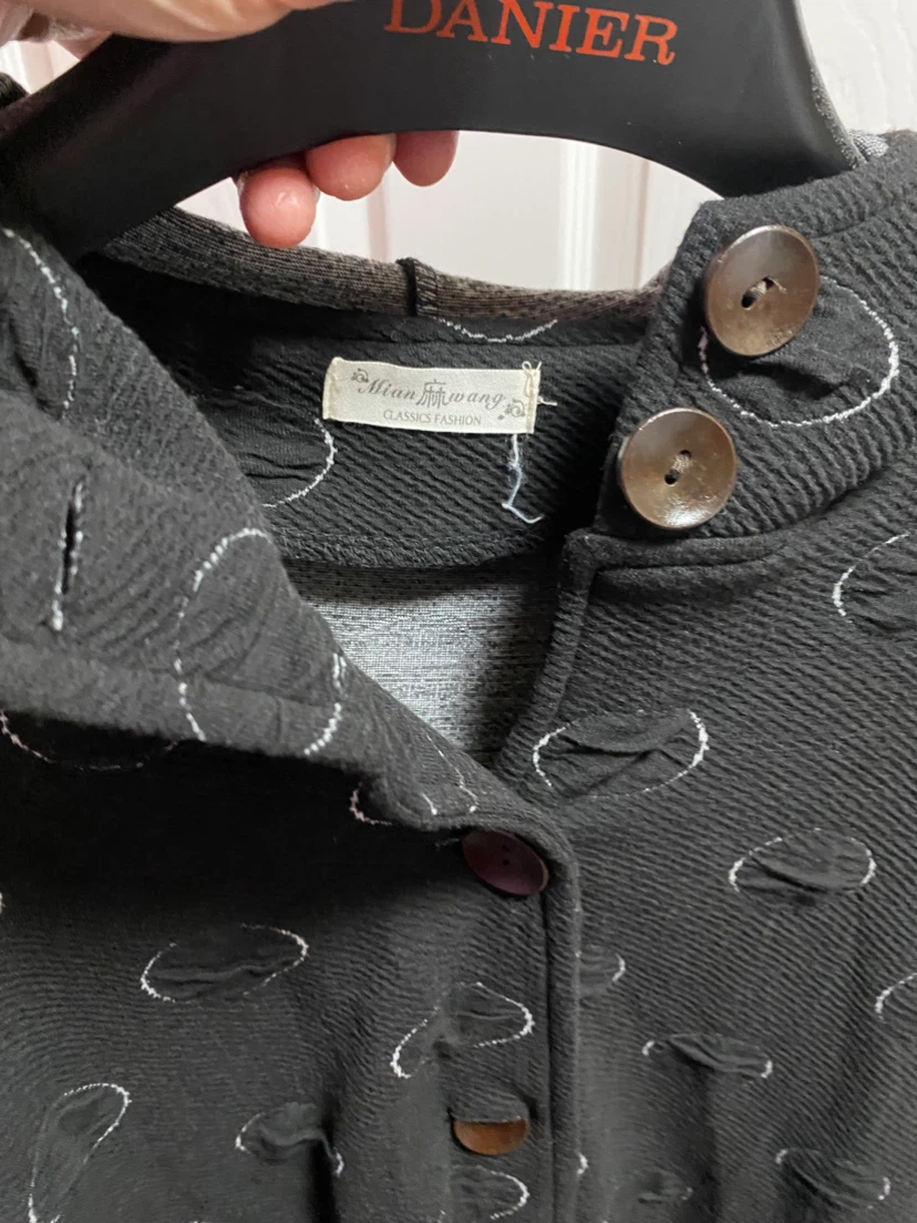 Mian Huawang Black Open Weave Coat - photo 3