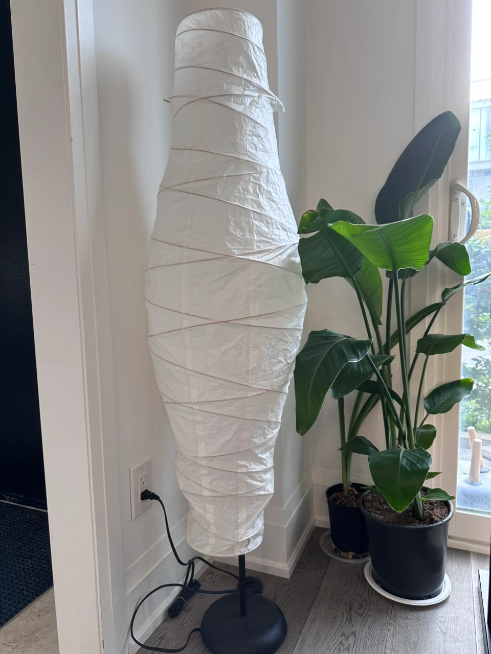 IKEA VITEMÖLLA Paper Floor Lamp