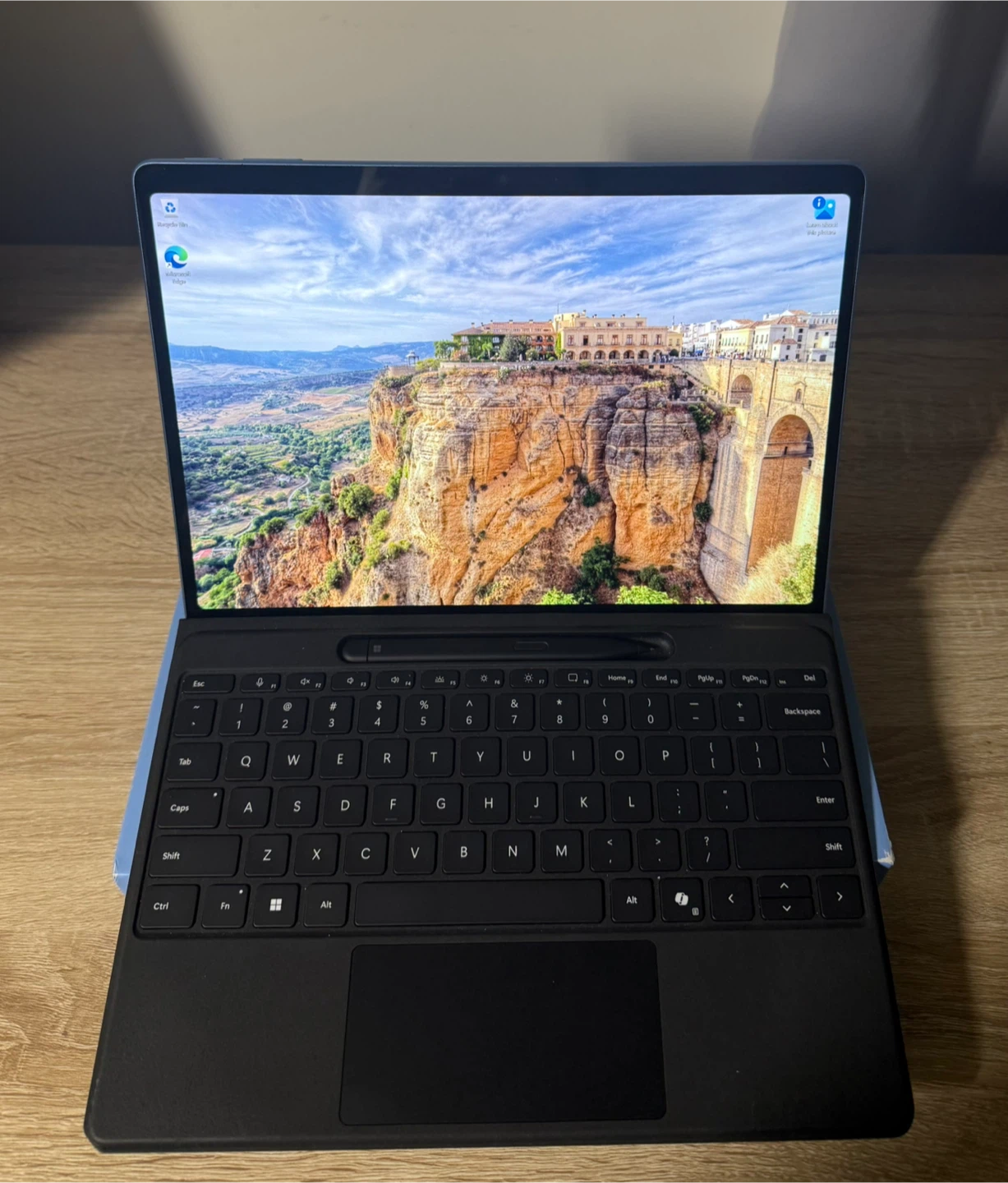 EXCELLENT Surface Pro 11 X Elite 16GB/512|Flex Keyboard/SlimPen2