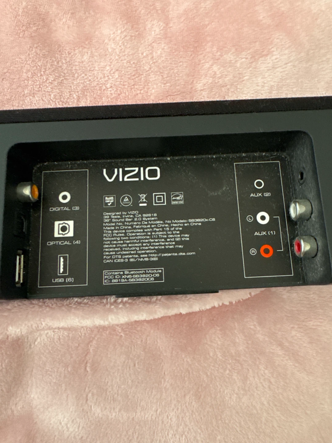 Vizio Soundbar SB3820-C6 with Remote - photo 2
