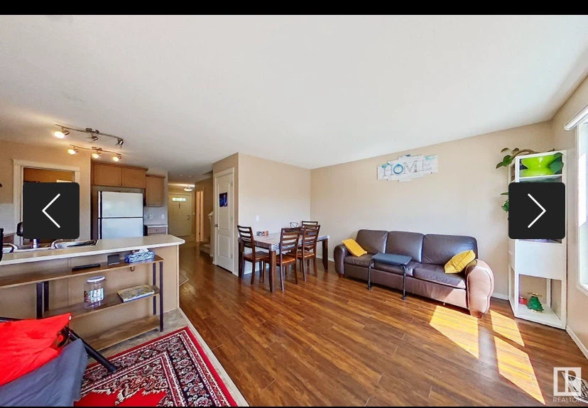 3 bedrooms and 2.5 bathrooms House for rent - photo 3