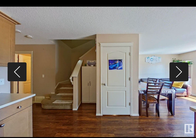 3 bedrooms and 2.5 bathrooms House for rent - photo 4